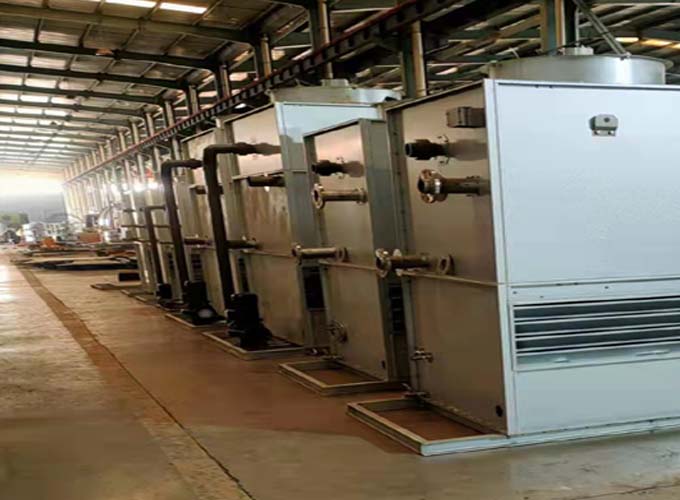 封閉式冷卻塔定期除垢大大增加使用壽命